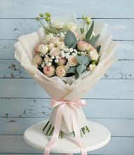 Букет цветов из:  Розы и Лизиантусы #REPLACE_PRED# Бограде