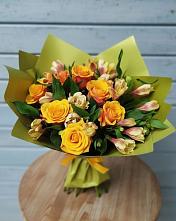 Букет цветов из:  Альстромерии и Розы в Бограде