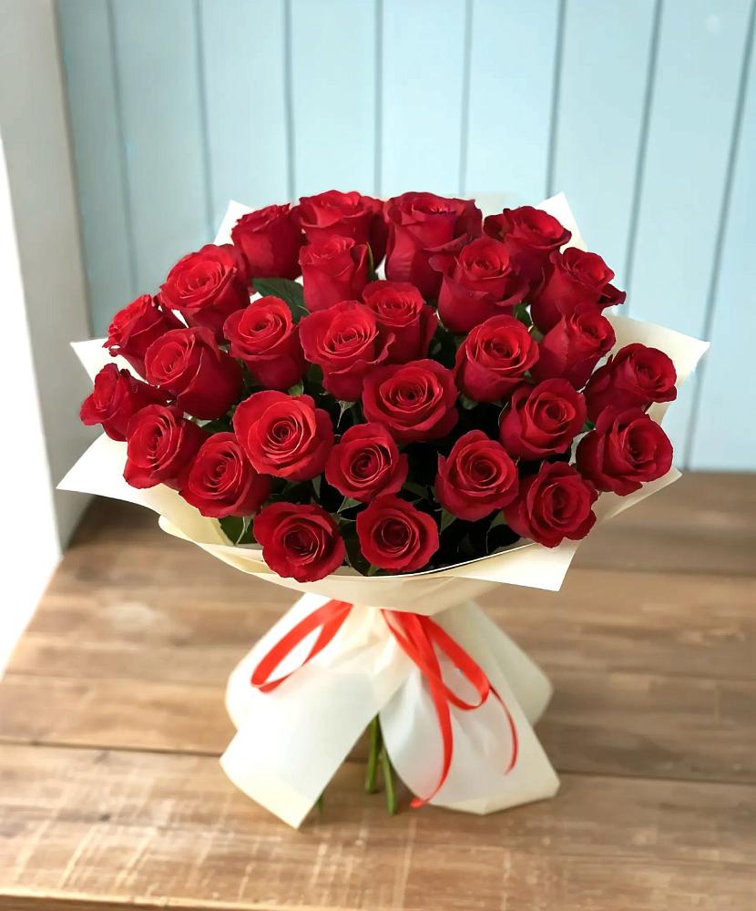 Букет 29 Красных роз в Бограде