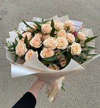 Букет Кремовые розы Латте в Бограде