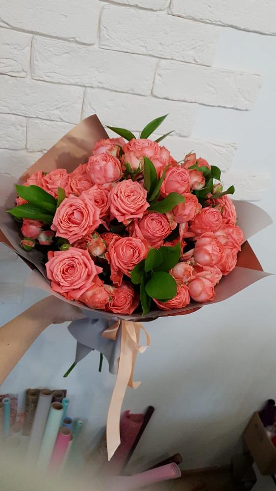 Букет цветов из: Розы в Бограде