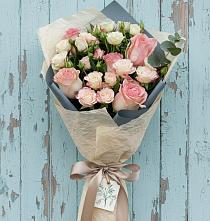 Букет цветов из:  Розы в Бограде