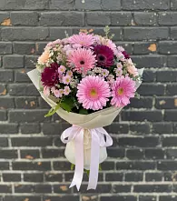 Букет цветов из:  Герберы и Хризантемы в Бограде