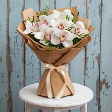 Букет цветов из:  Орхидеи и Розы в Бограде